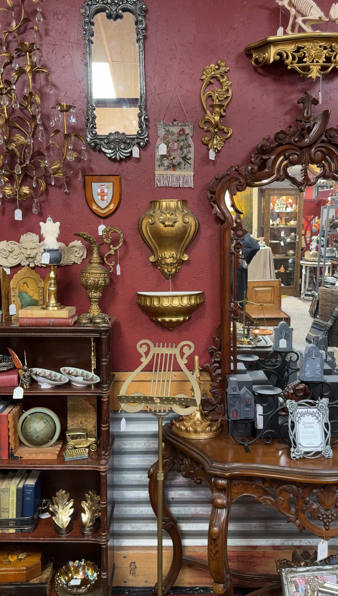 @Sage Storm ๐ฅ Victorian Decor