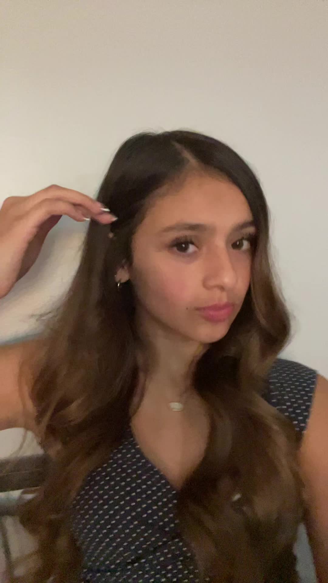 @ayvuh