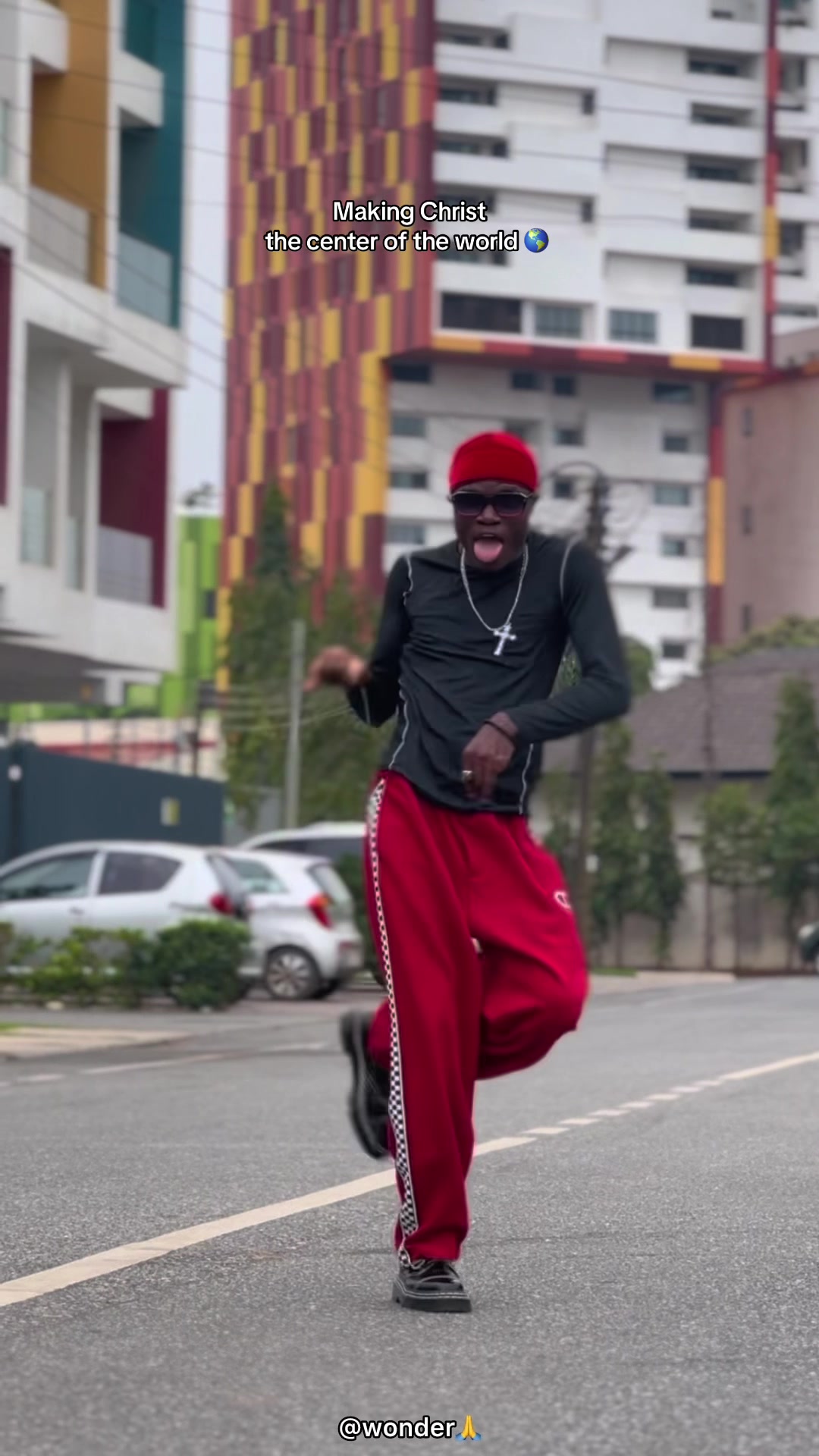@🇬🇭wonder🧣thegreat👍