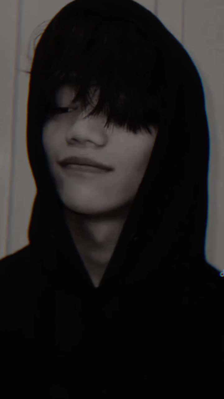 @Adel🕷️