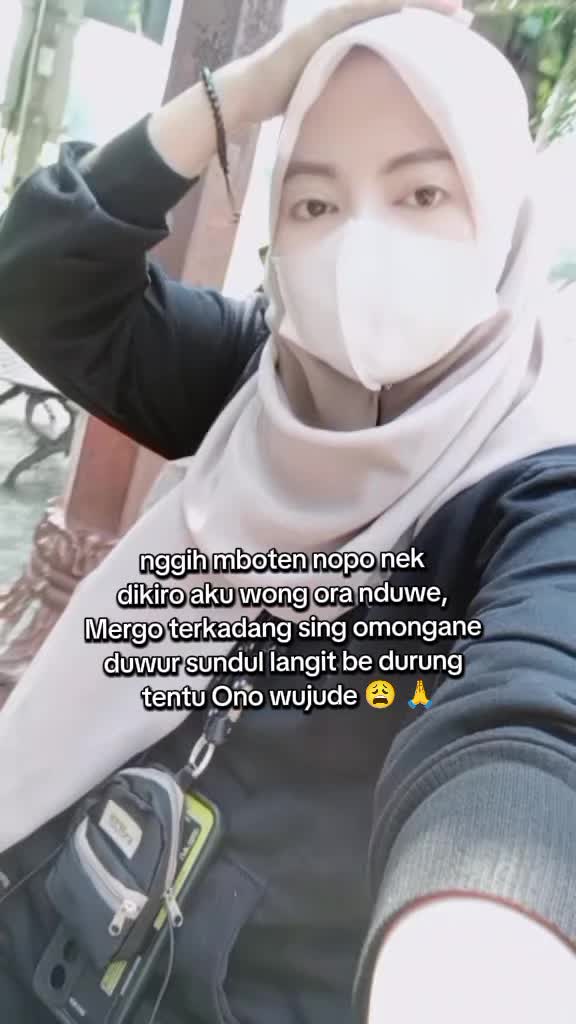 @Dari Kontak Anda