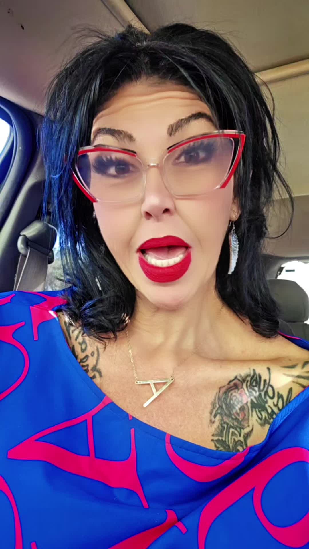 @Curvy Goddess