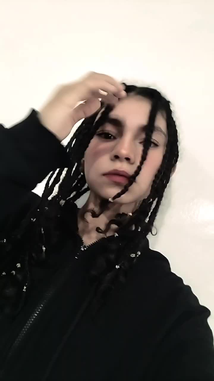 @𝗇𝖺𝗏𝖺