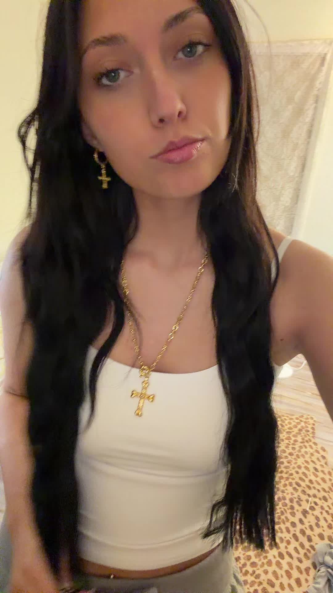 @naomi