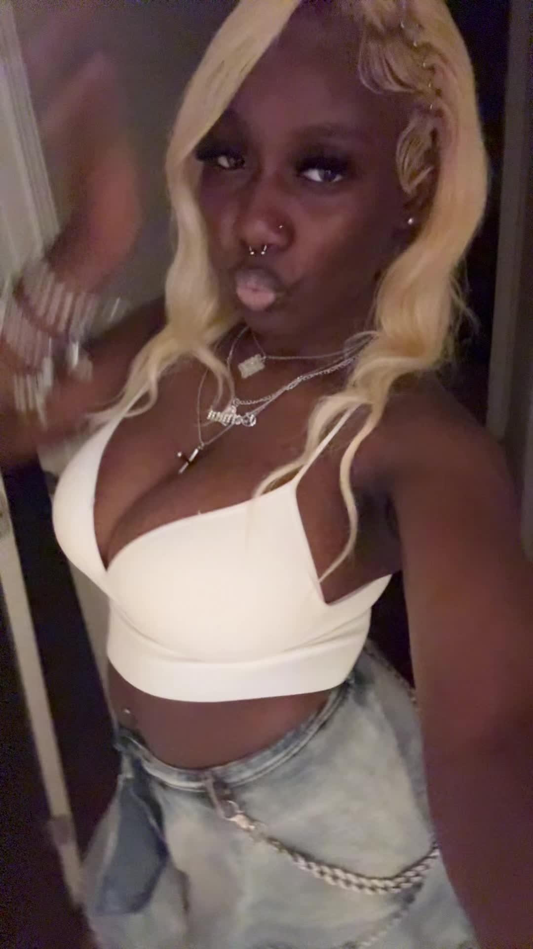 @Jayメ𝟶