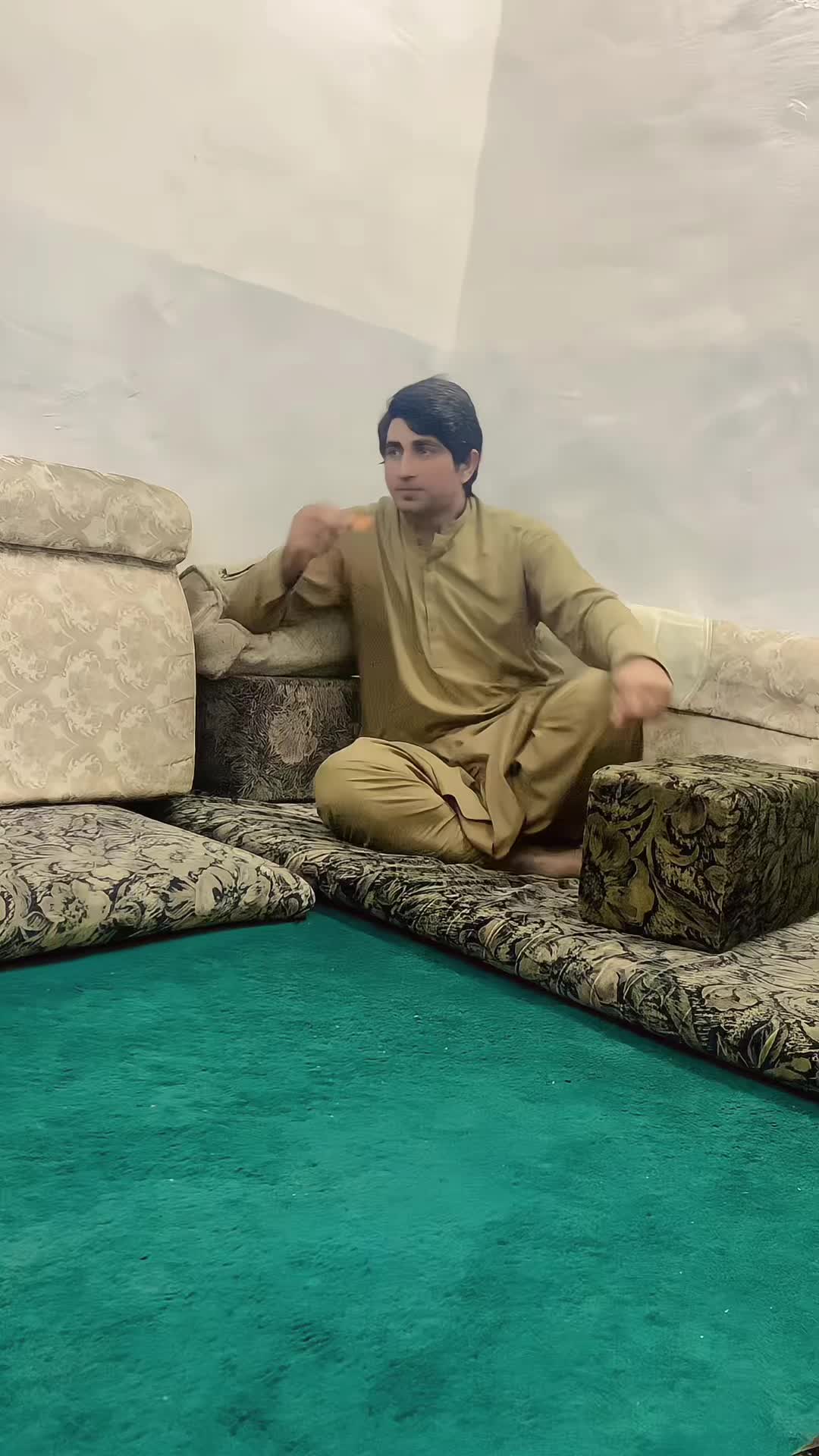 @FK 🌚
