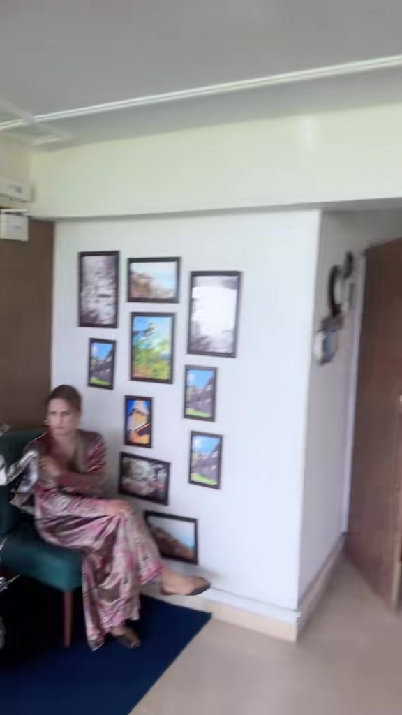@Kami_Bulbul