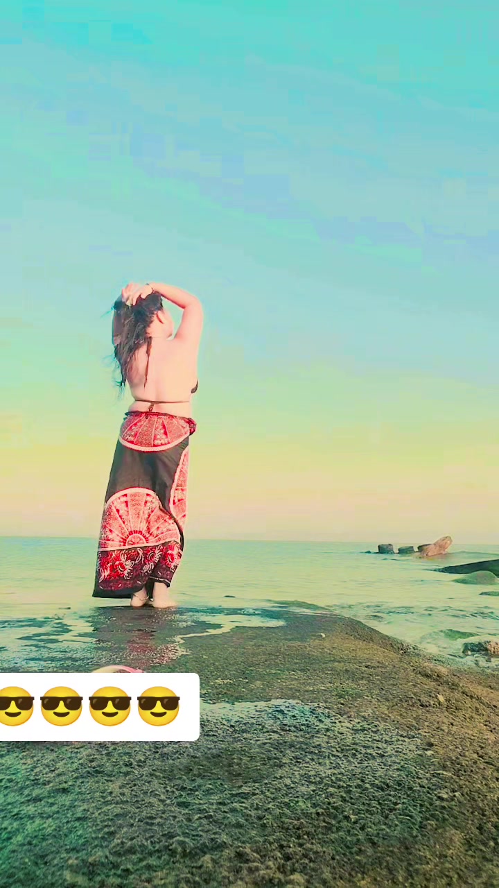 @Mimi🇨🇾🇳🇵