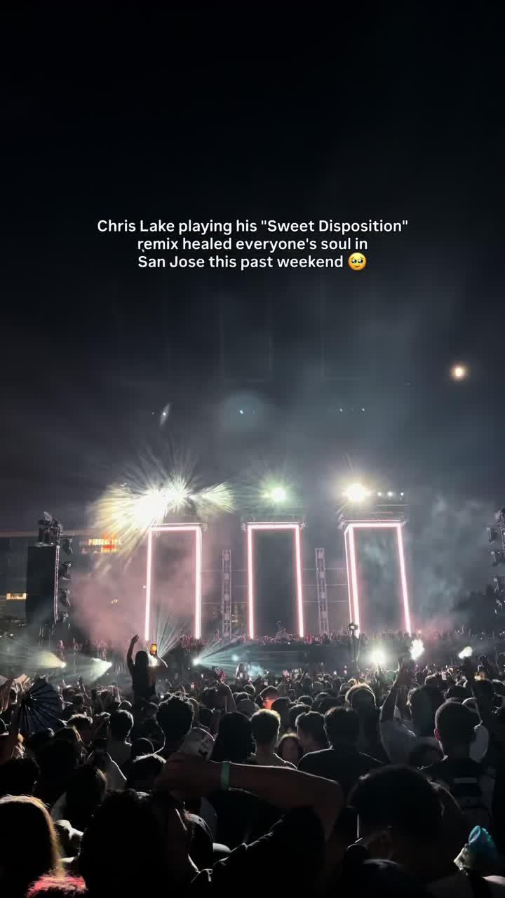 @Rave On The Bay