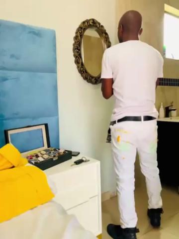@Sihle