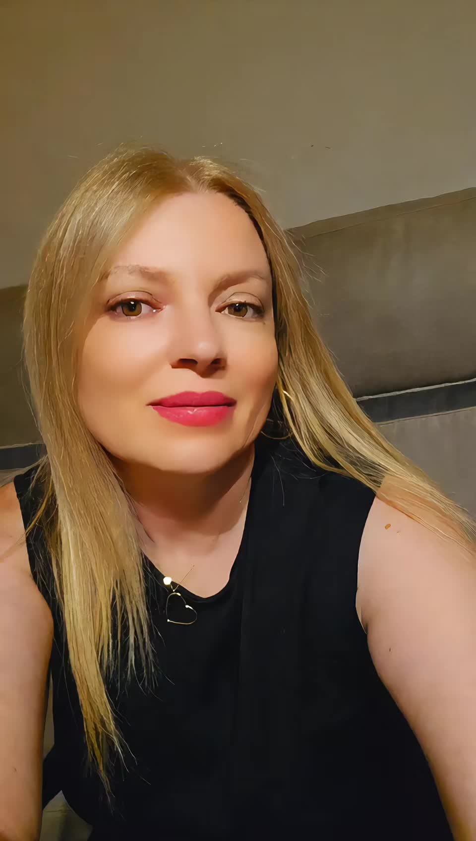 @Mirela Soare