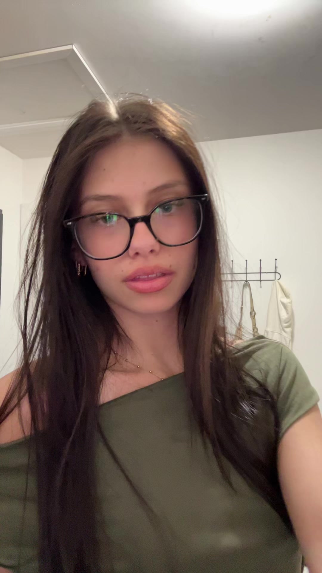 @Eloo