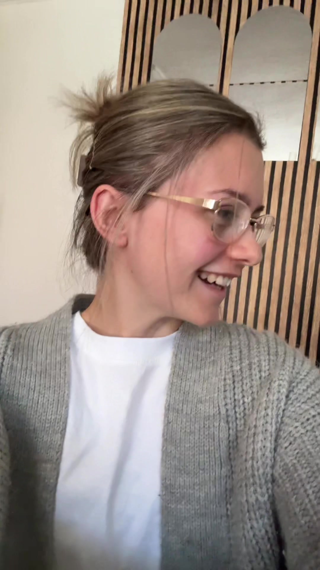 @khloebroome