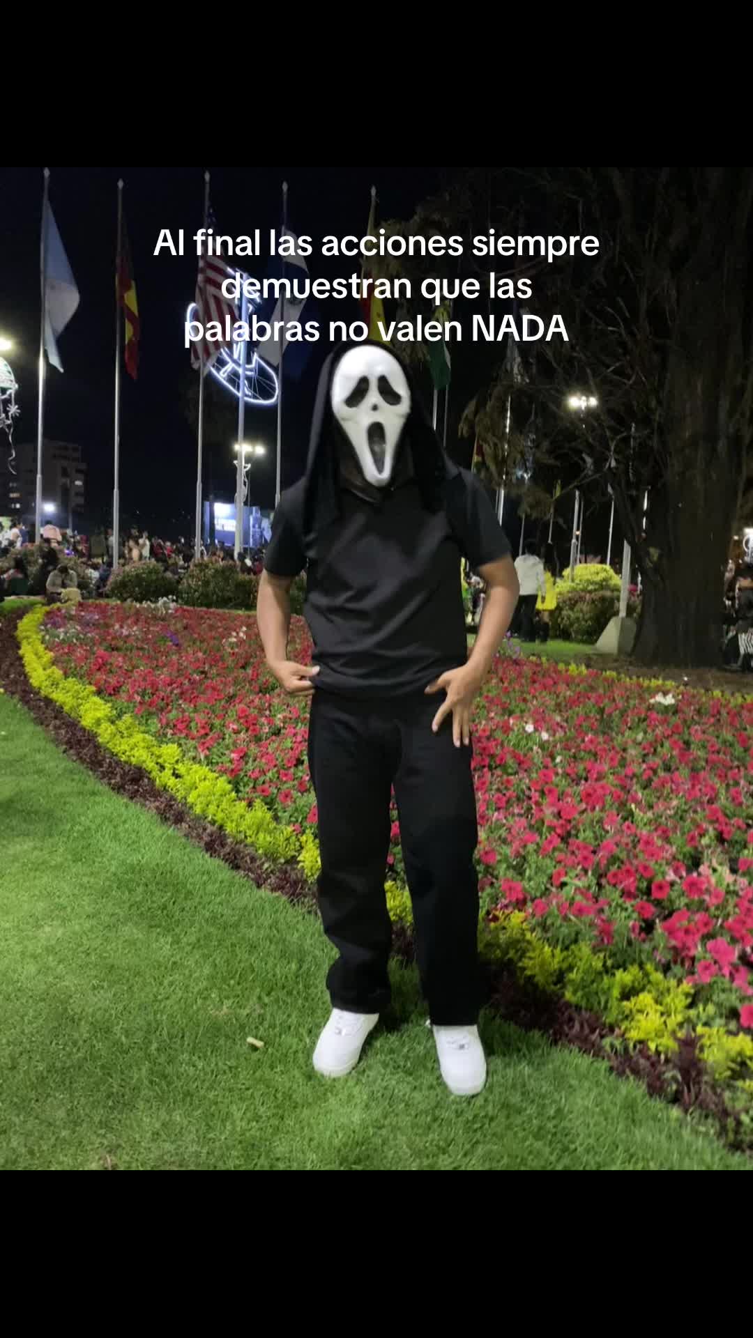 @🧸