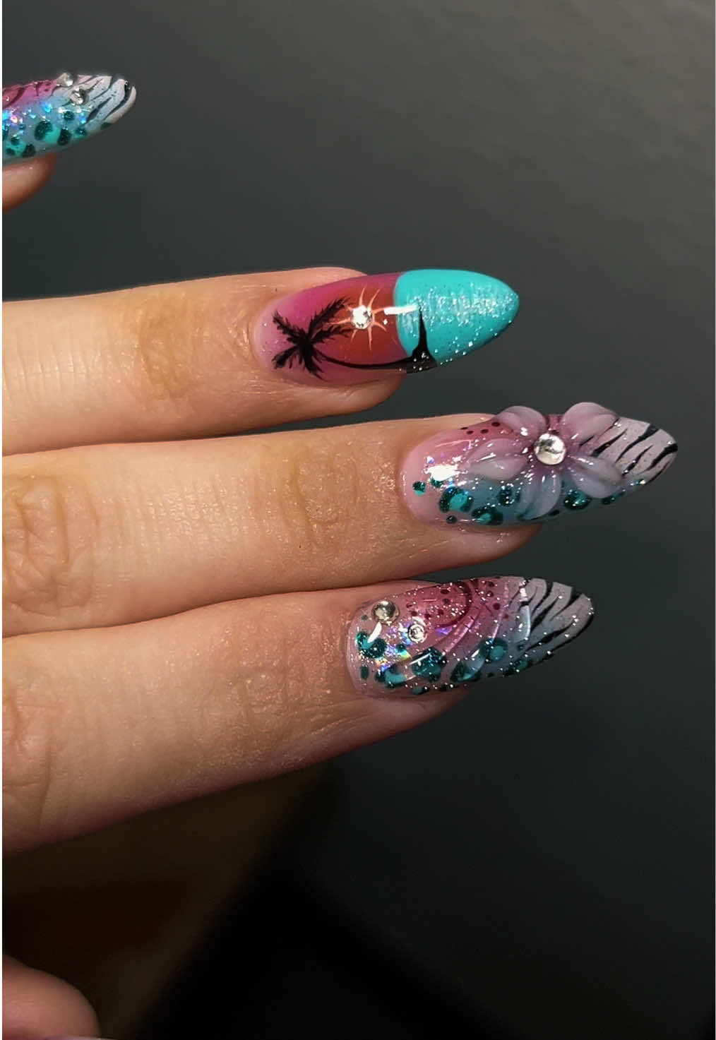 @alisa✩˚౨ৎ ohio nail tech