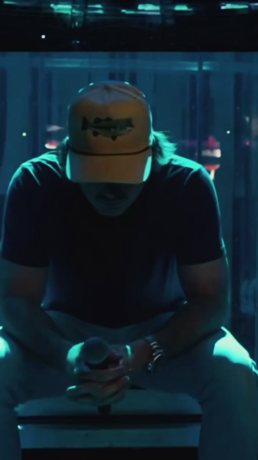 @WallenOnRepeat