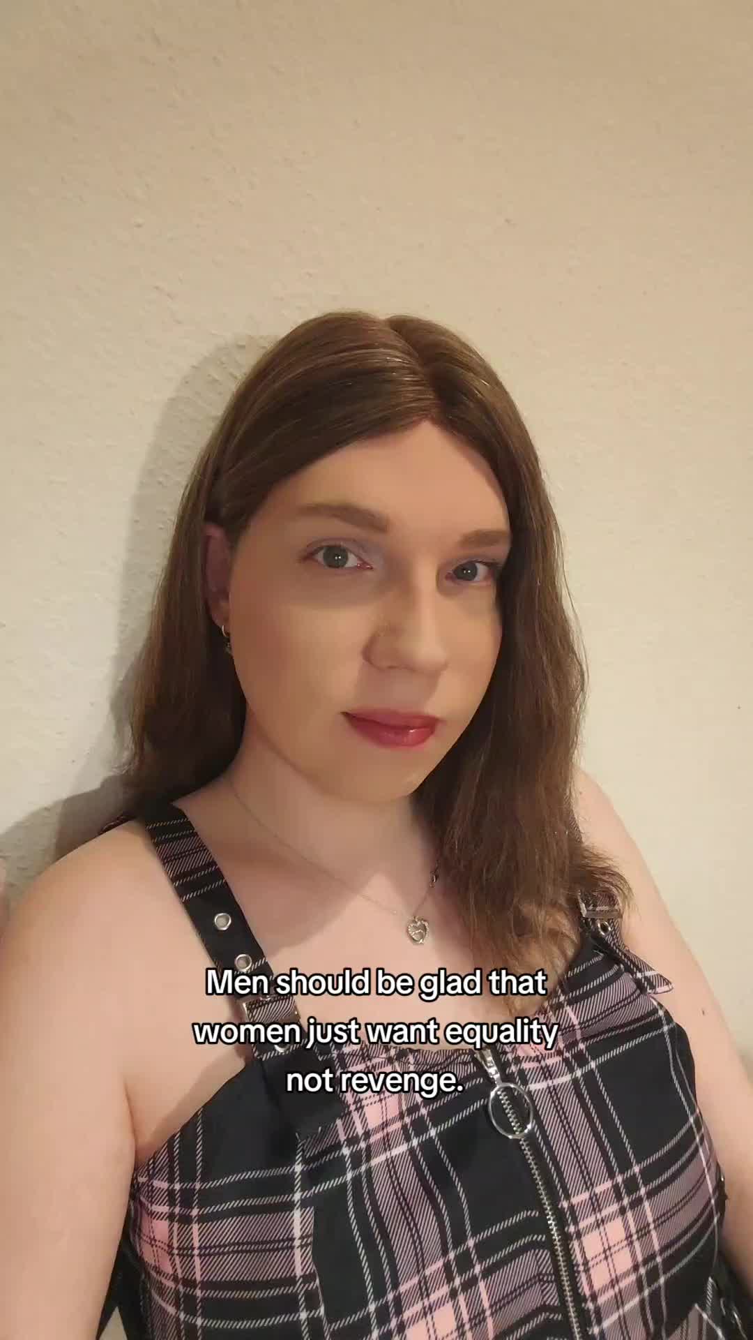 @Lena🦋