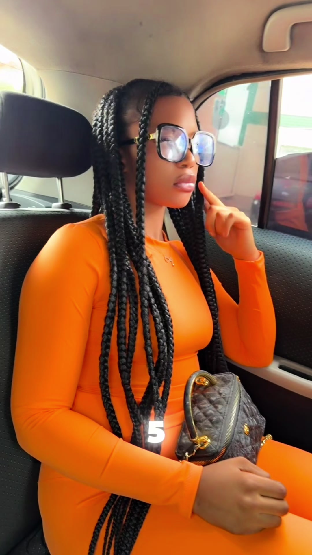 @Yaoundé Suprise planner