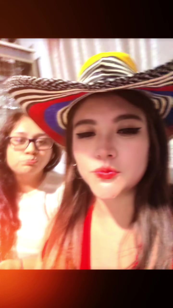 @VS
