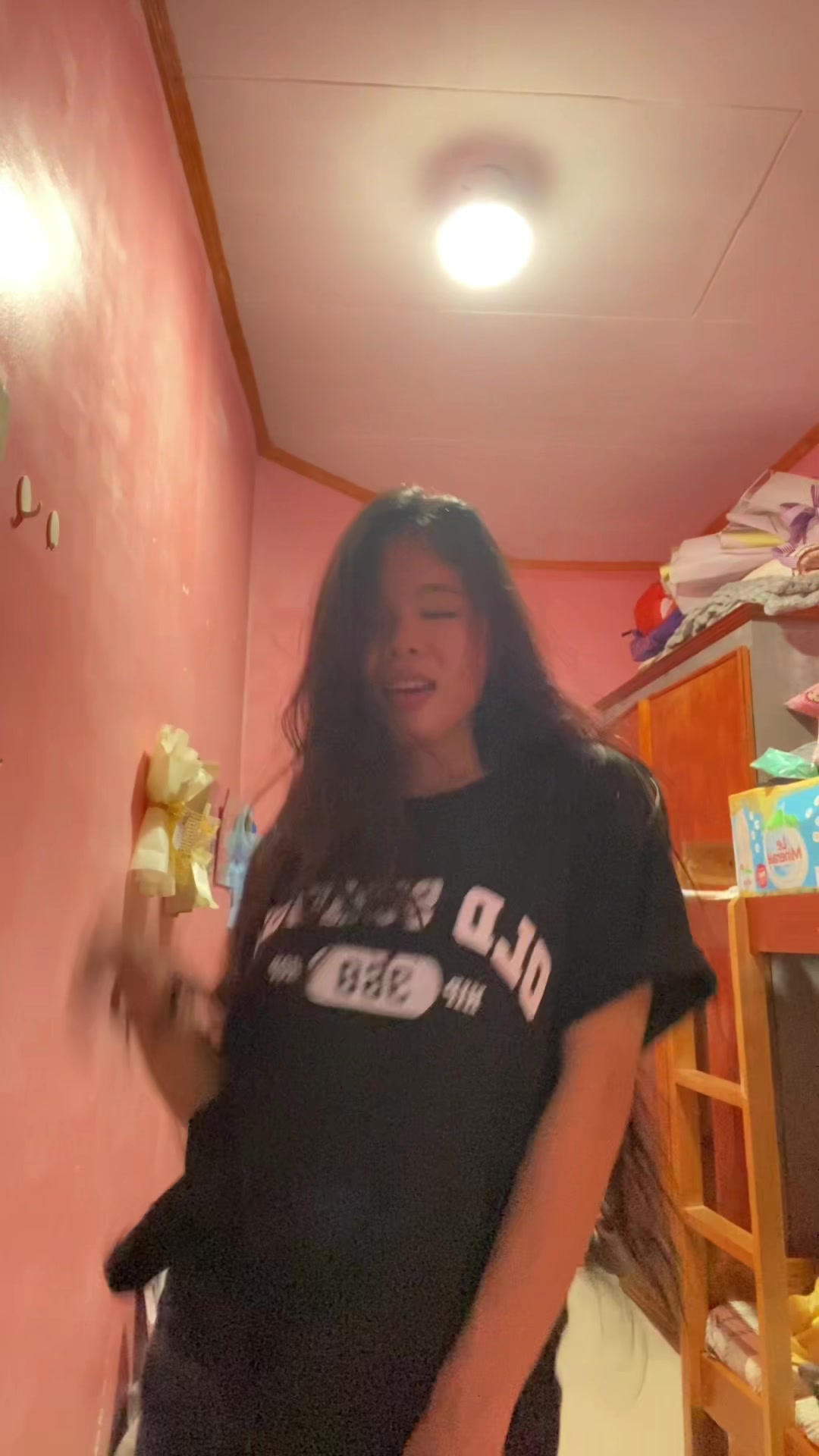 @mj