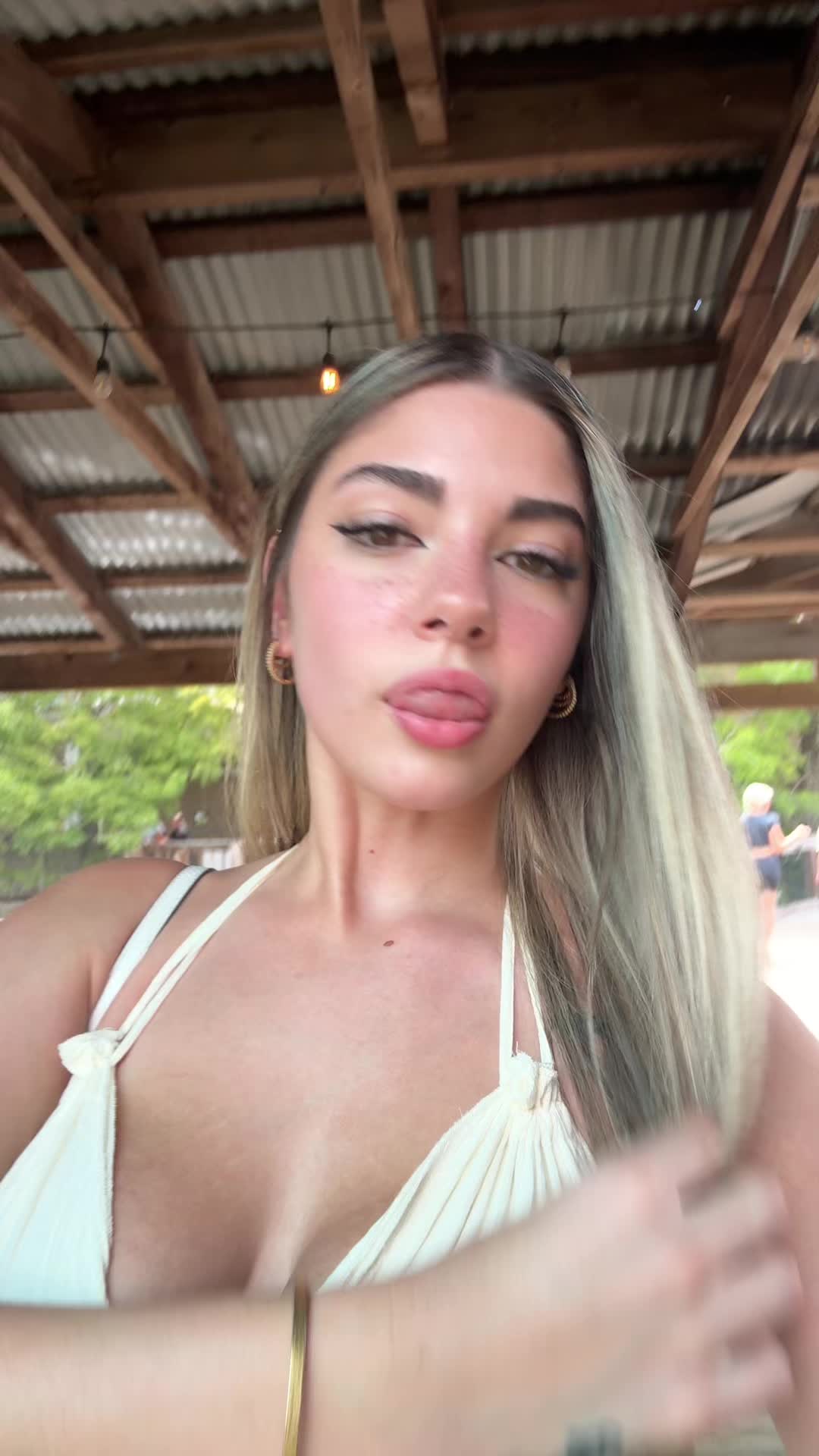 @Alissey<3
