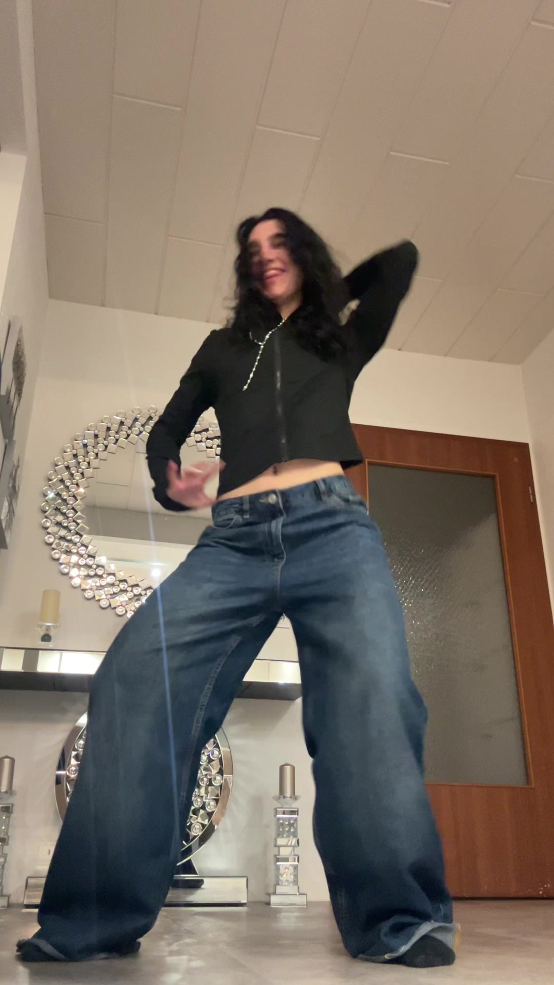 @donya_thrn