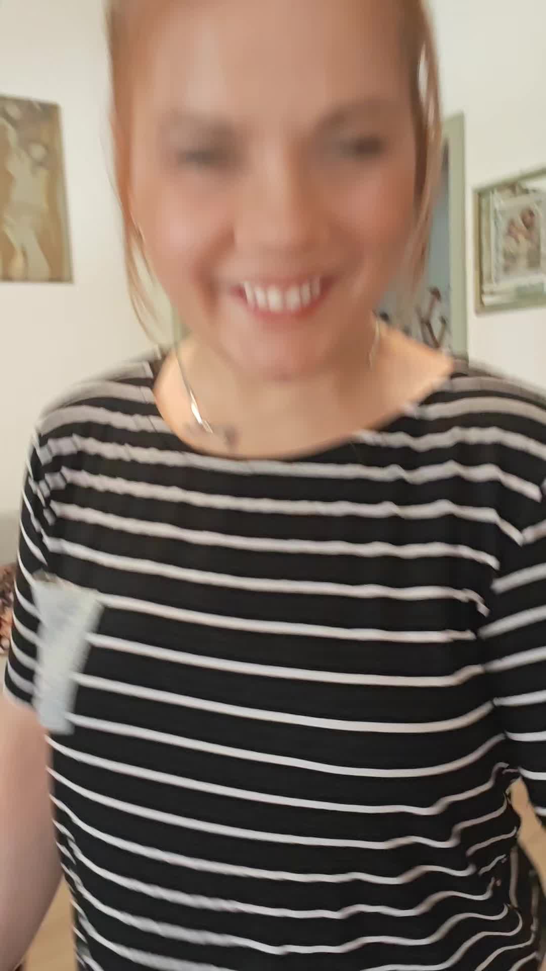 @MiKI 🌸🌹🌹🌹