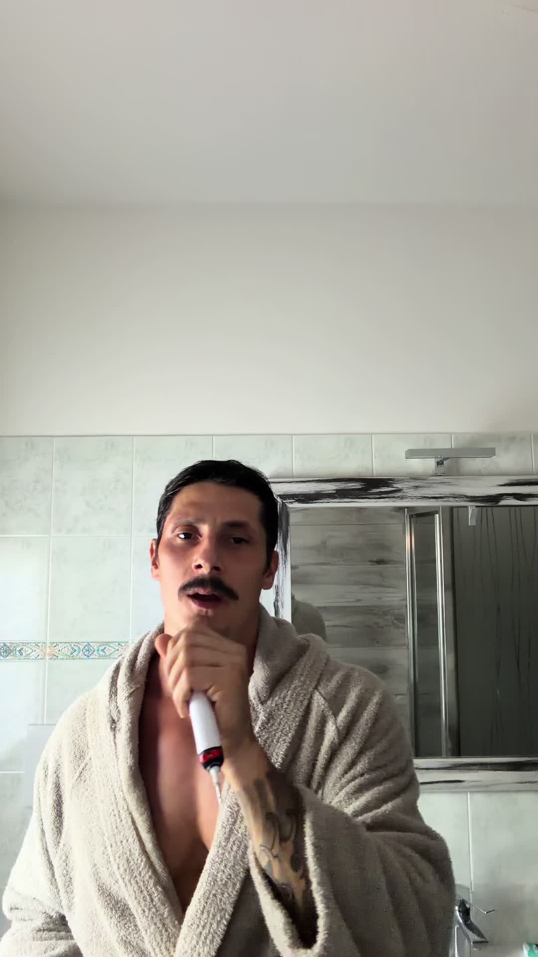 @__andreaguerini