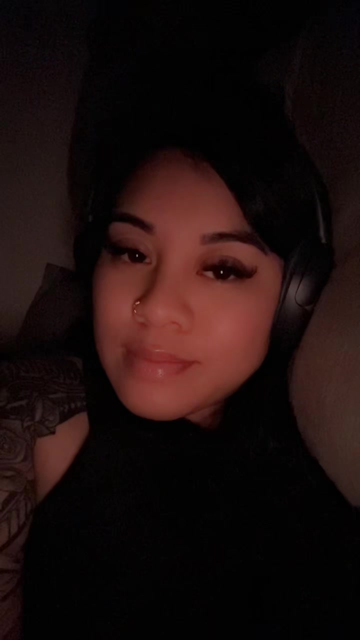 @_samoanbeautz