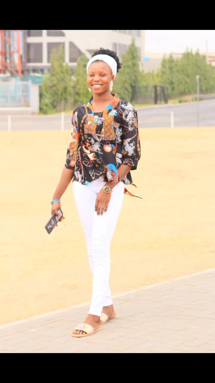 @Dooga Ibrahim Lukman social En