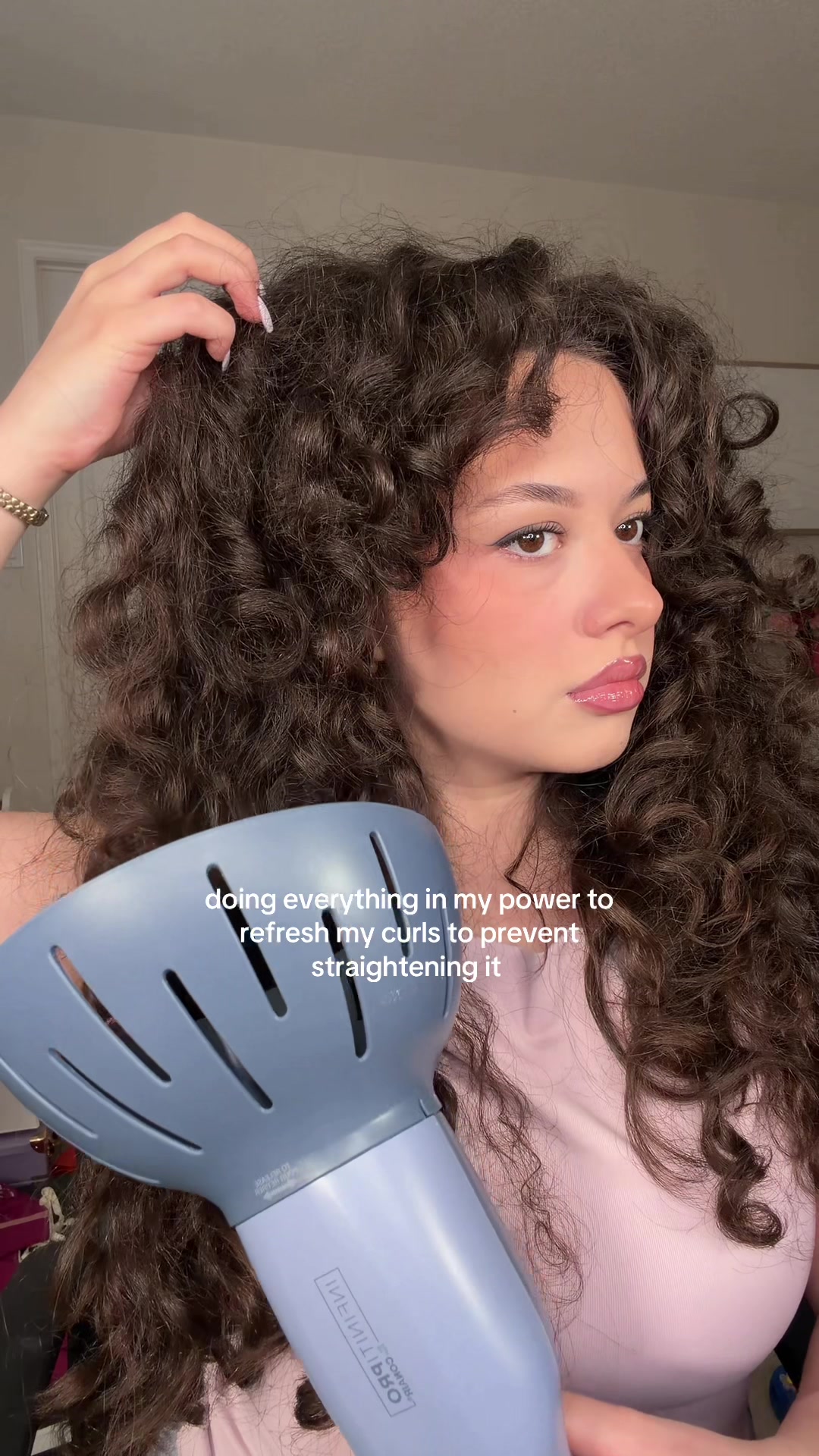 @anahita