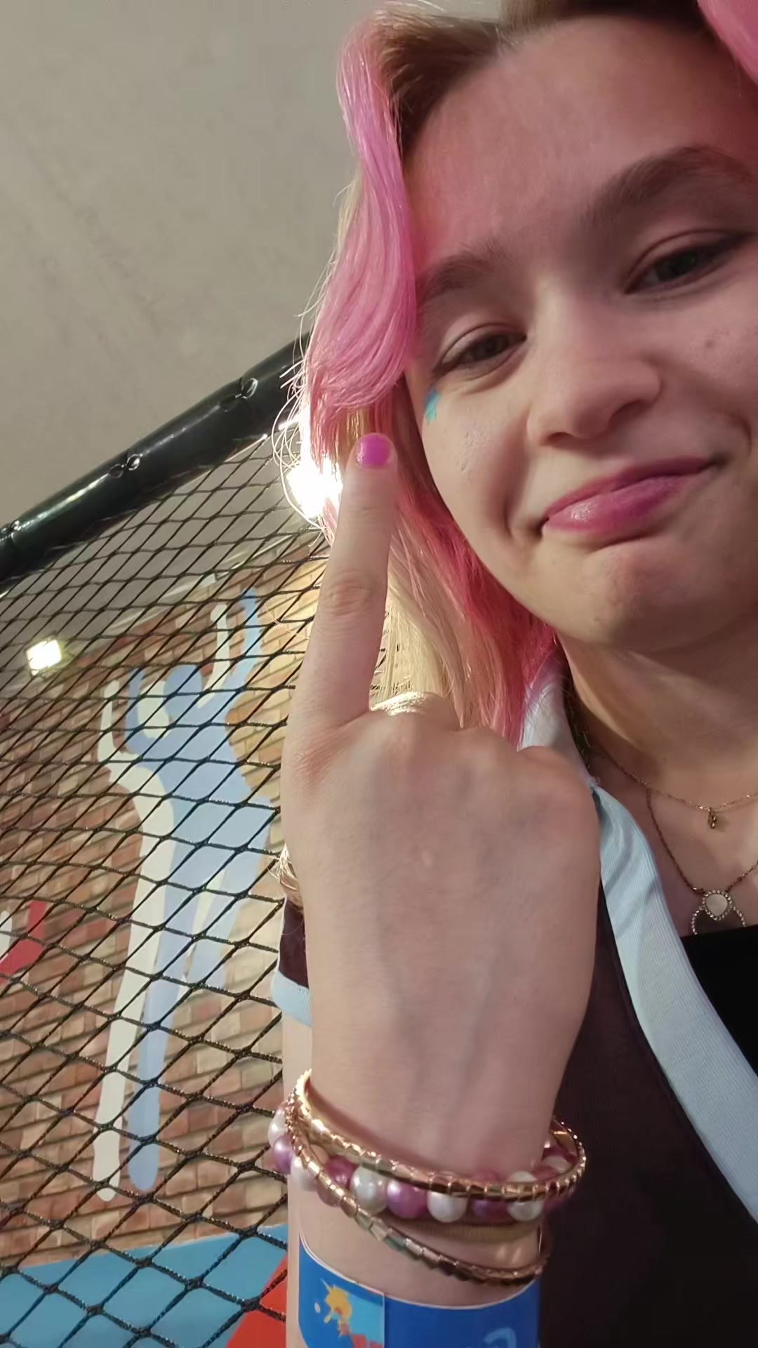 @pinkblondie30