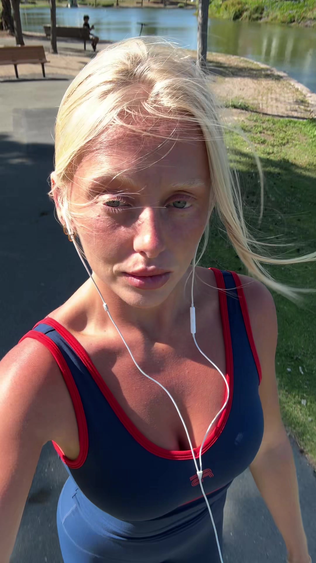 @Jacqueline Capri