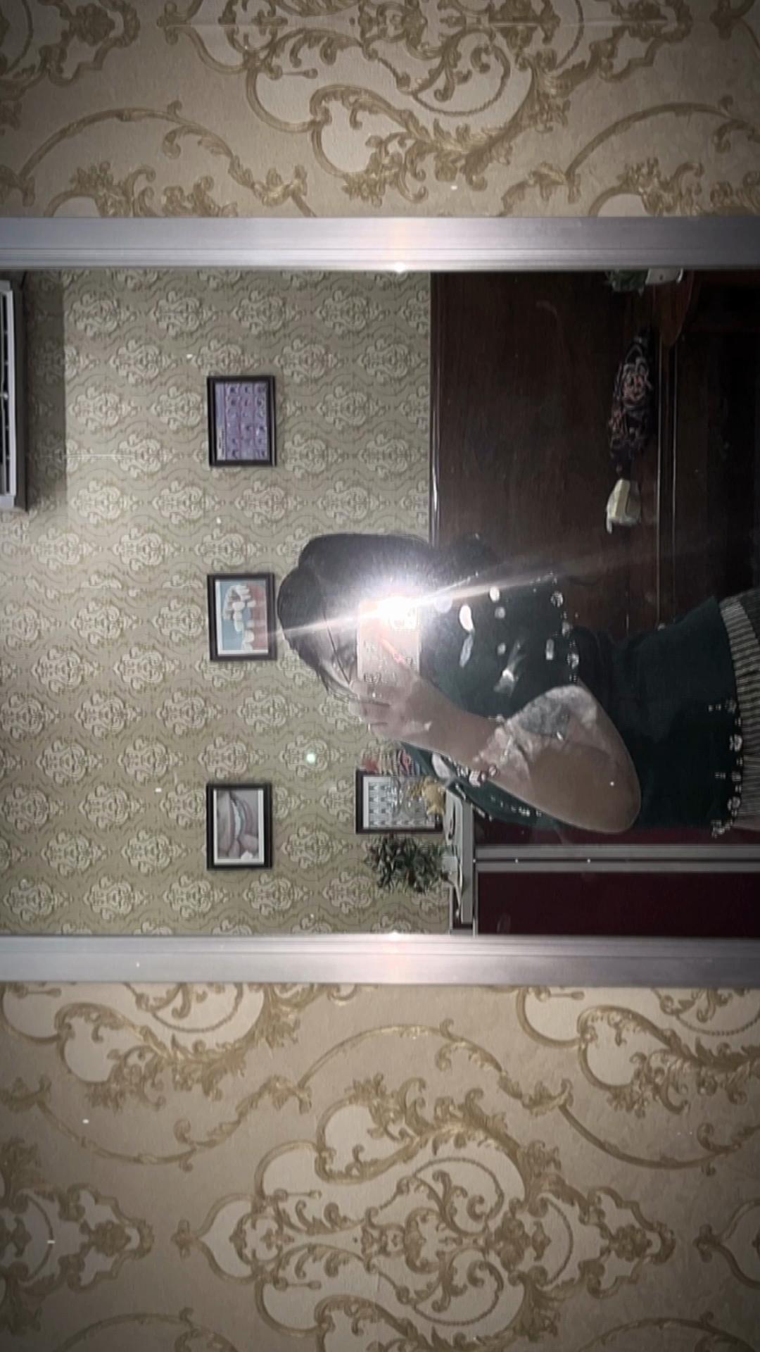 @𝕻𝖆𝖛𝖎𝖓𝖆 💯😎