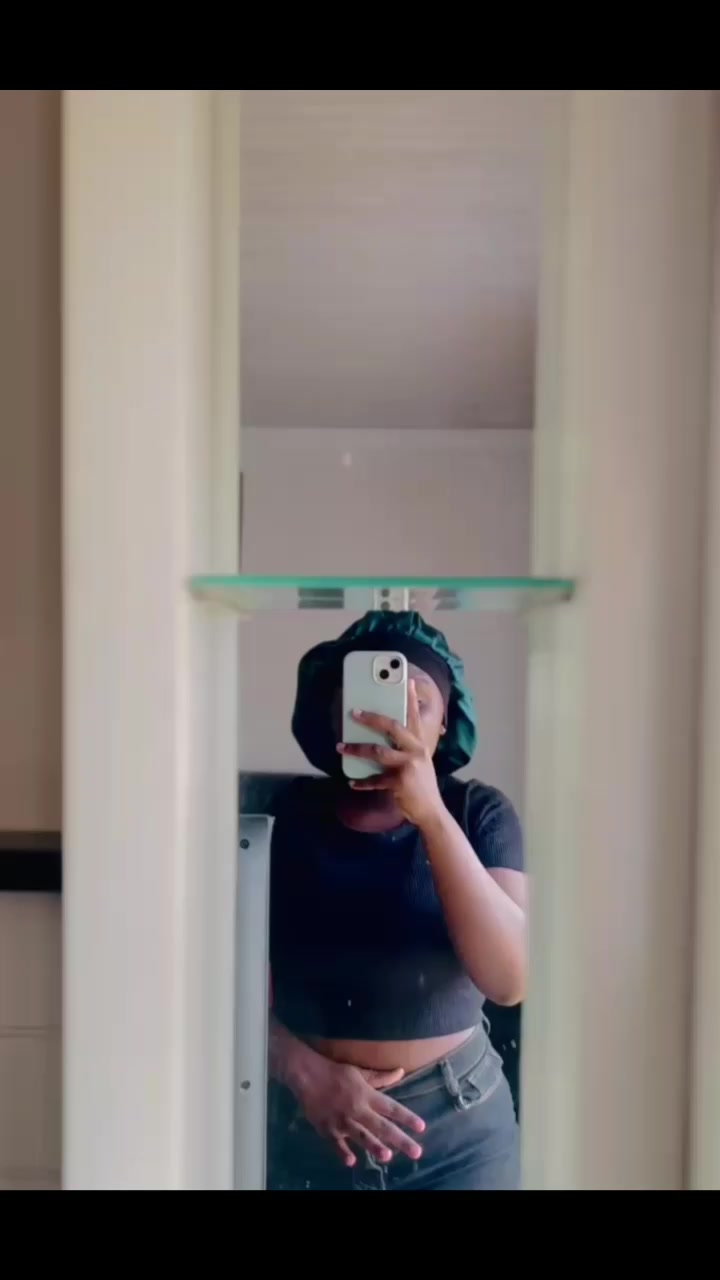 @ZOEWY_RED🧸👅✂️!!