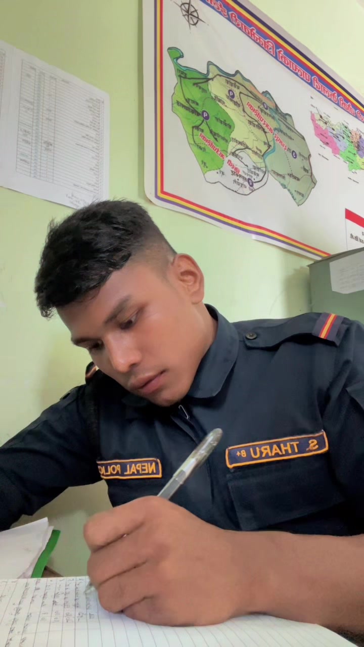 @सिपाहि🫡👮♂️
