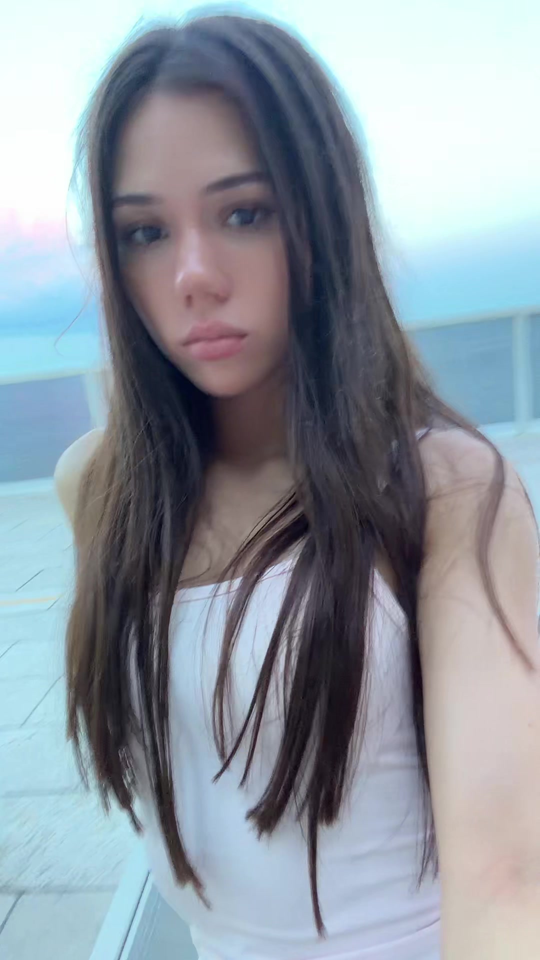 @dominichka