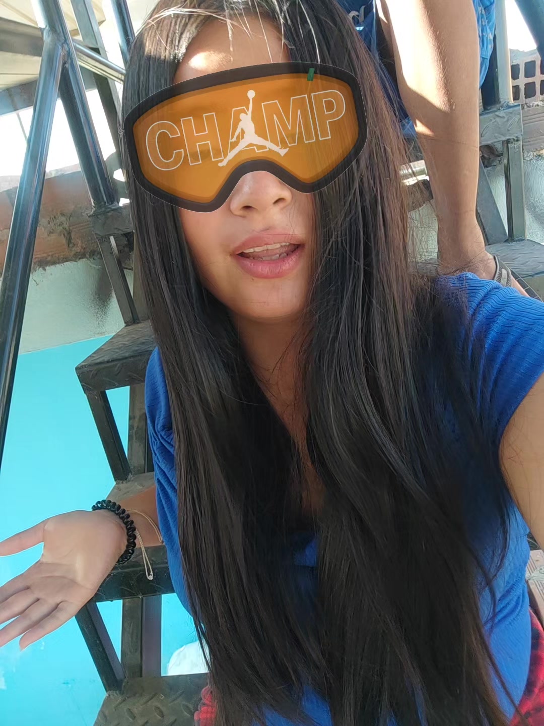 @vale.diaz