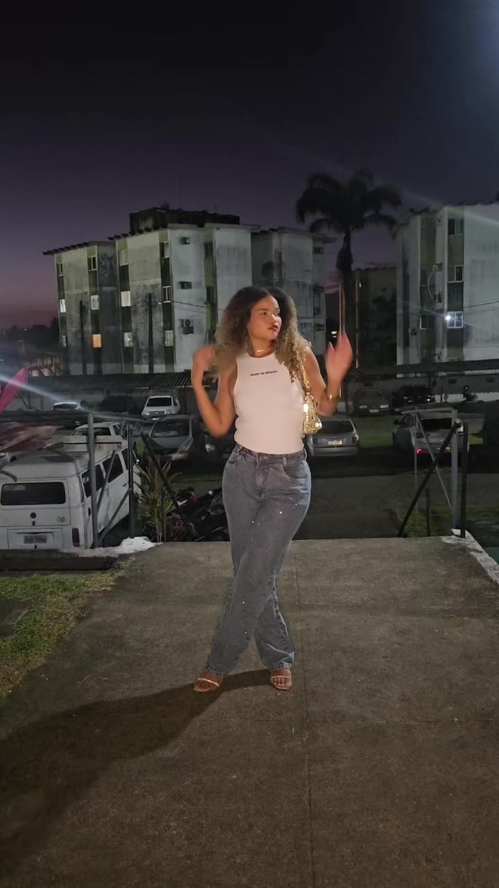 @Beatriz Lauren