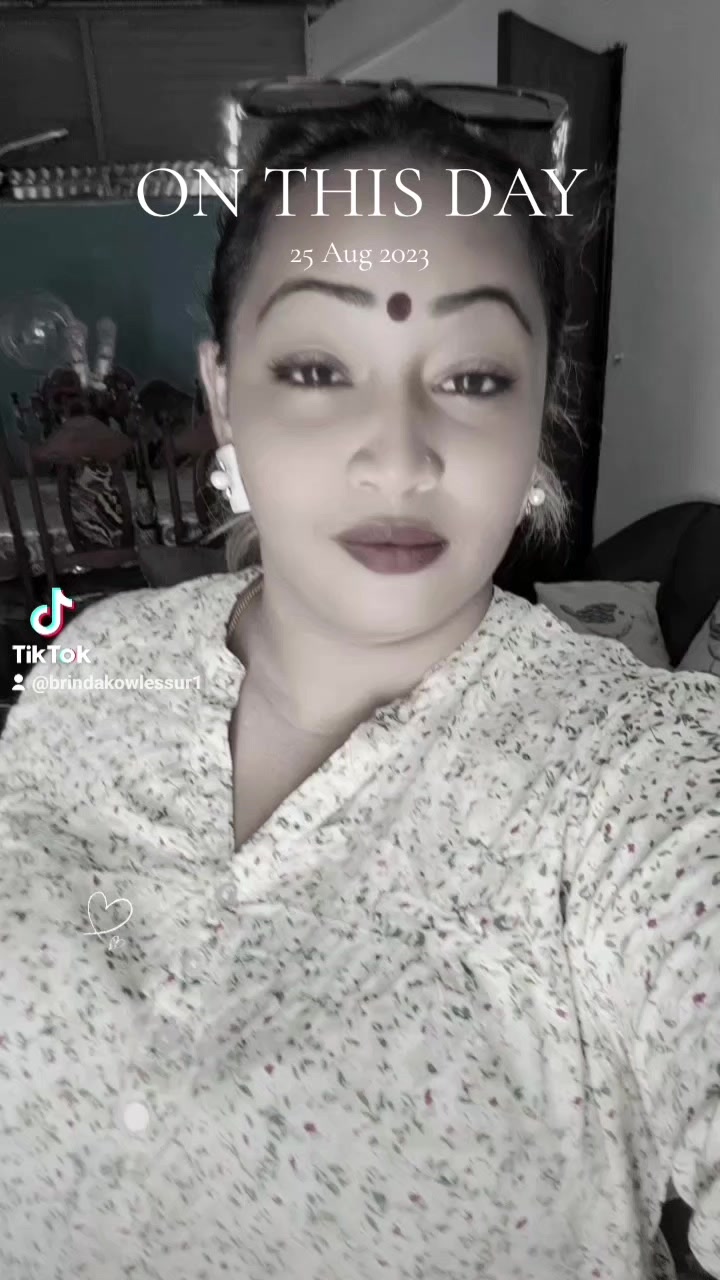 @Brinda_๐