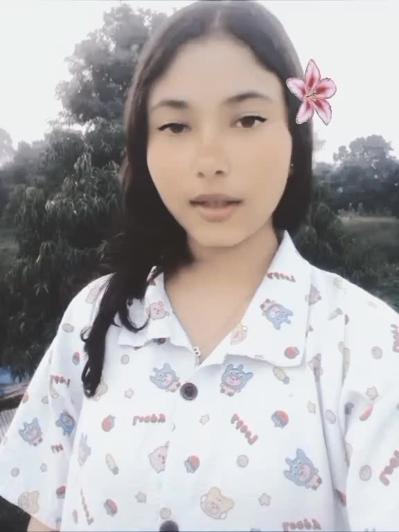 @🦋