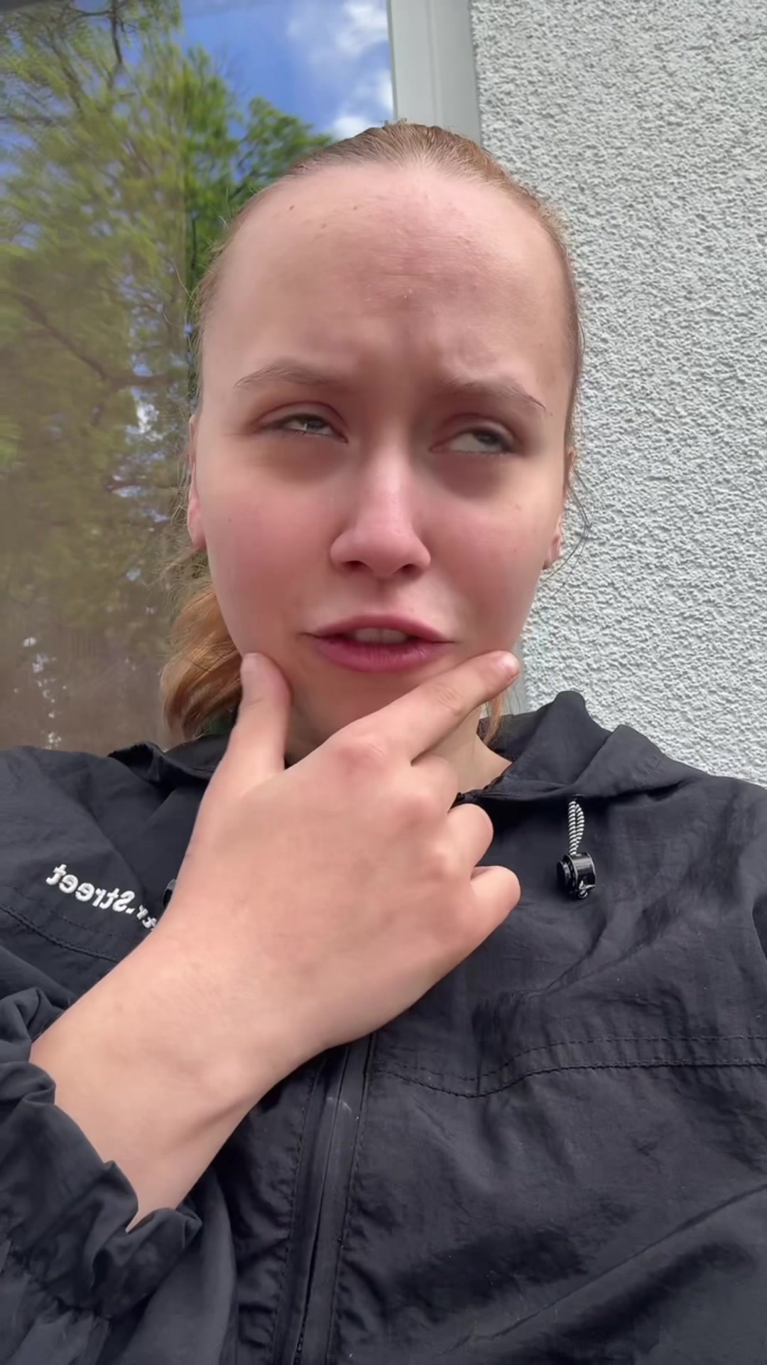 @Lili