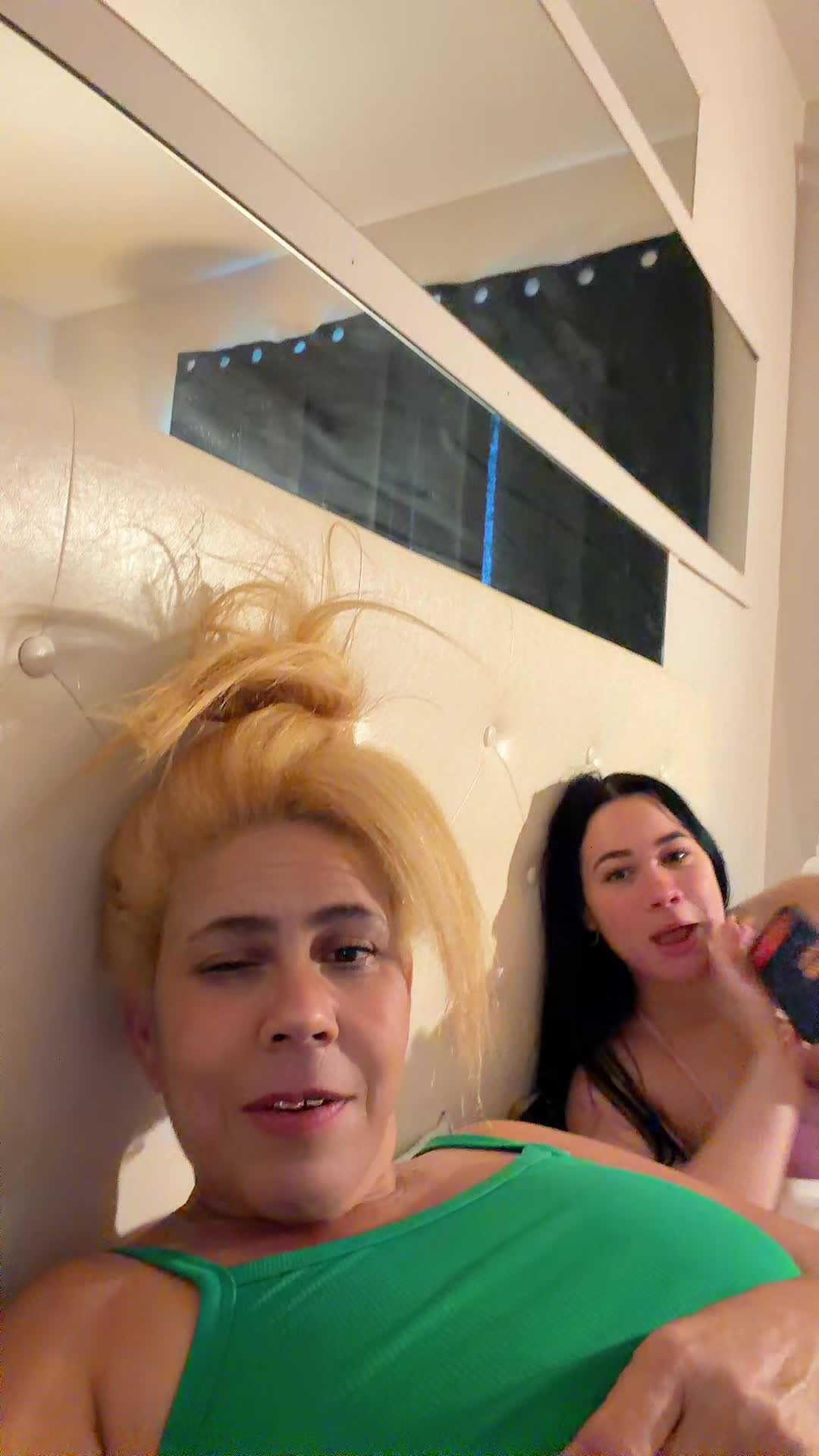 @Noemi Medina