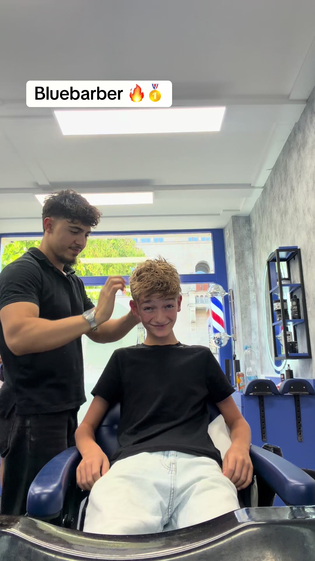 @Bluebarber_weimar