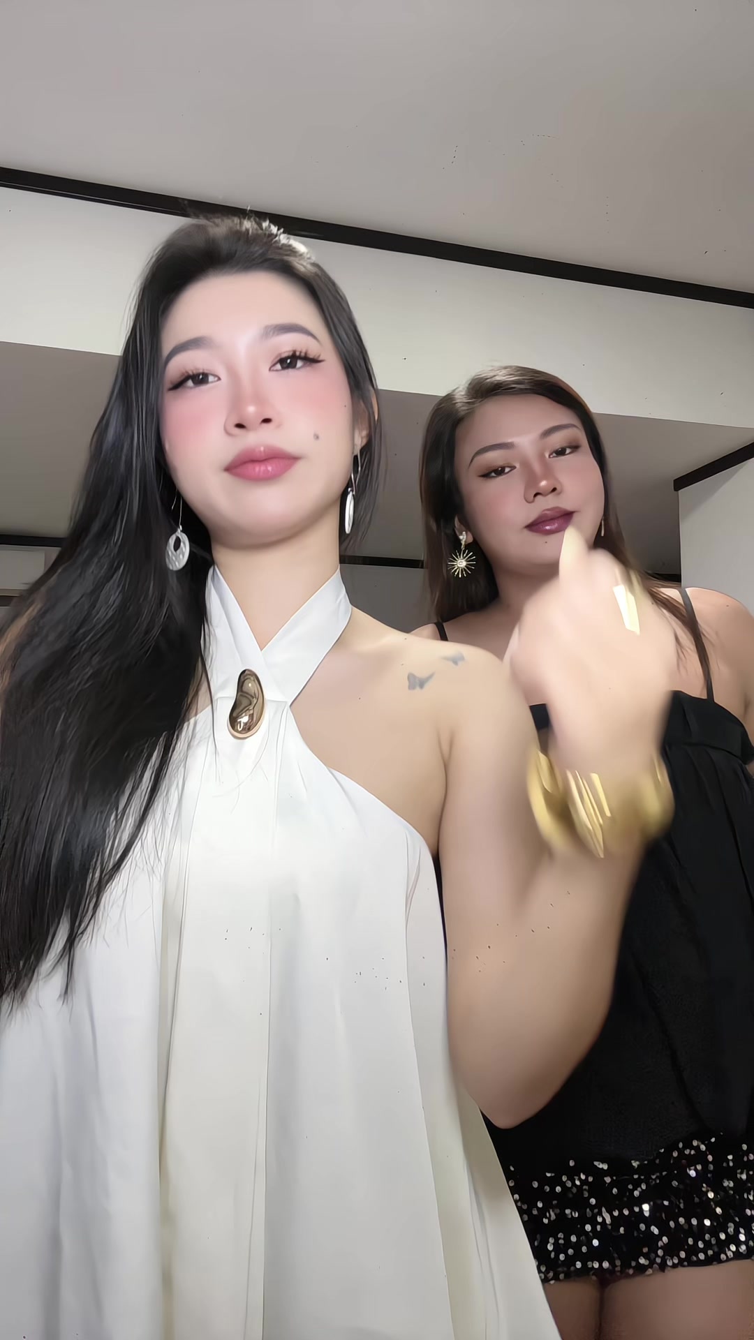 @𝙉