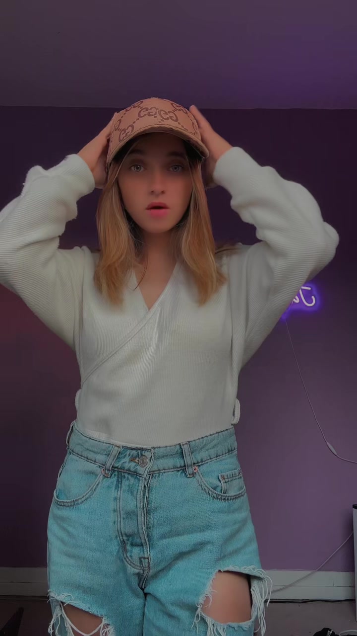 @𝓒&rsquo; 💕