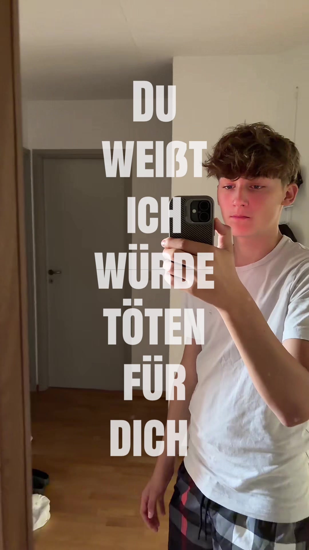 @tony_pyz_