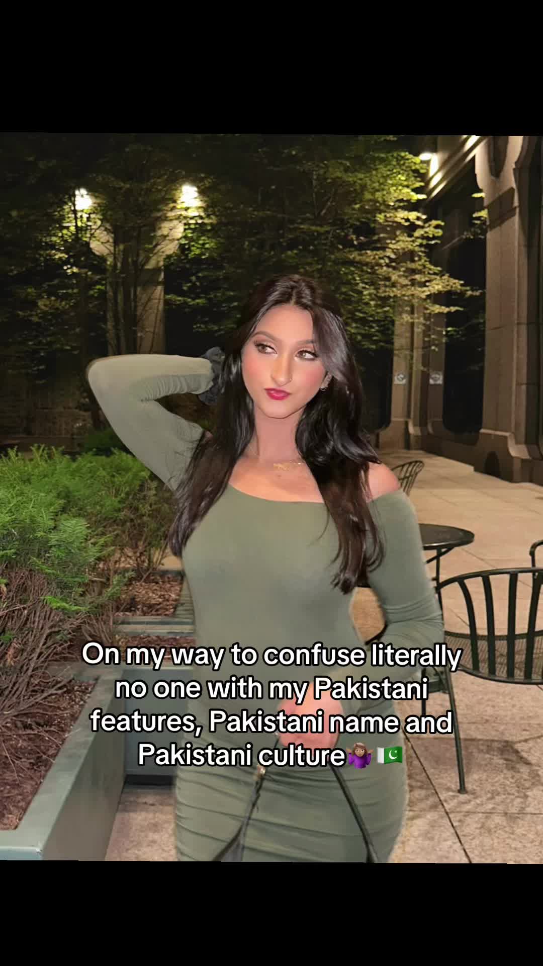 @Moni