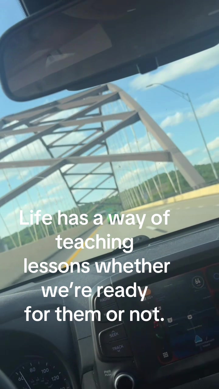 @HotMessButBlessed
