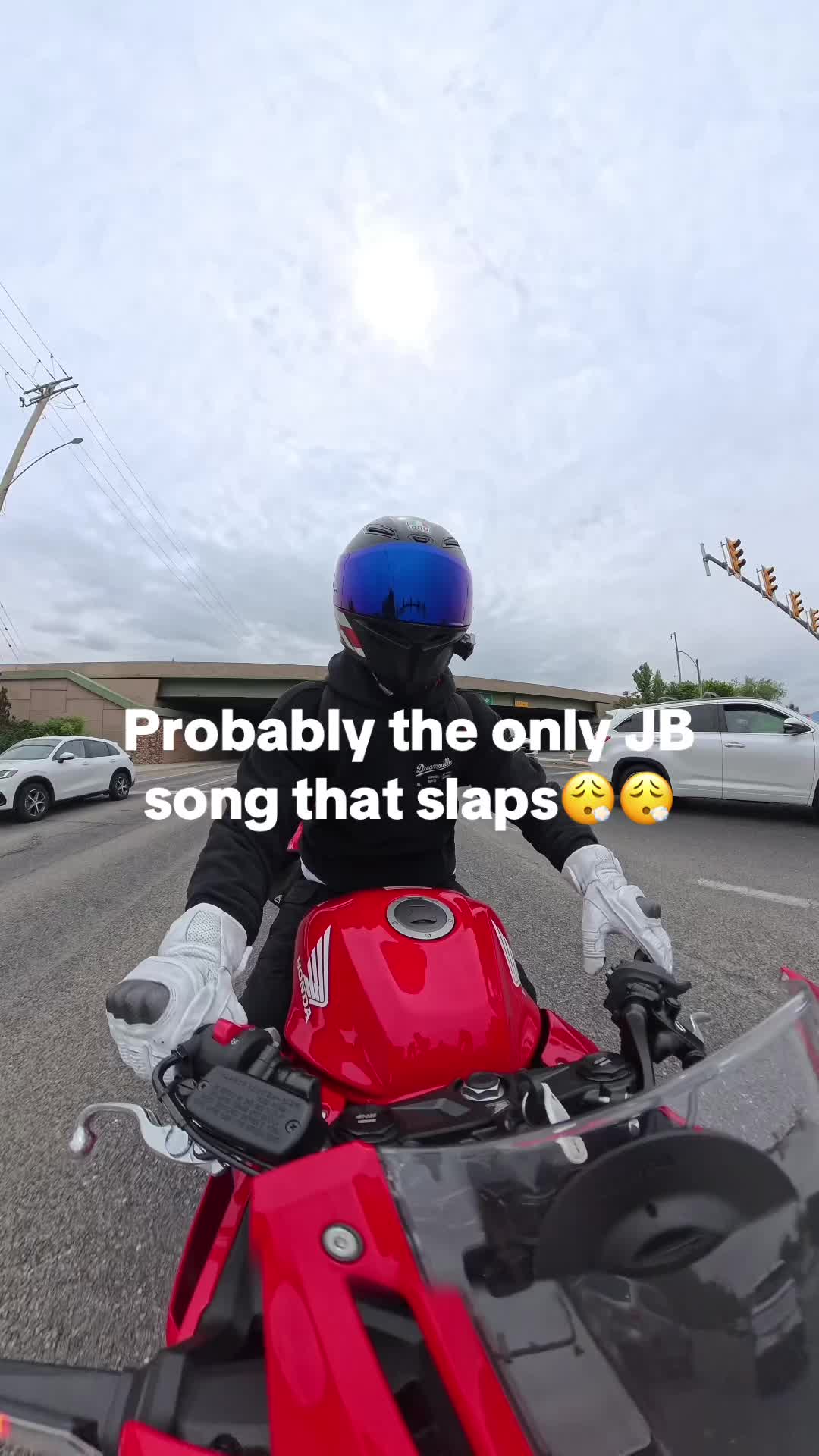 @Mr. Uno